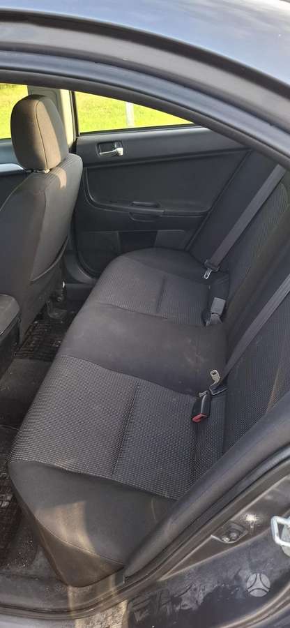 Mitsubishi Lancer, 2.0 l., sedanas