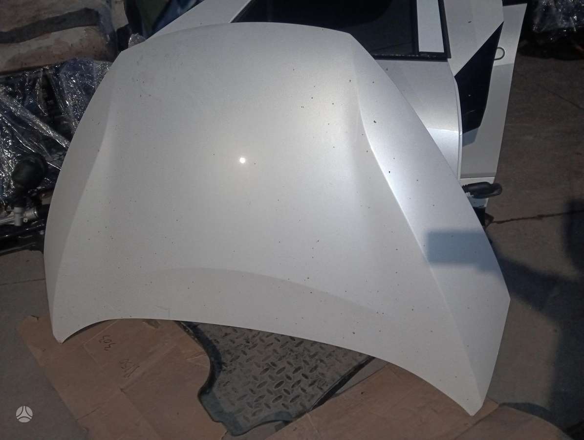 Toyota C-HR детали кузова