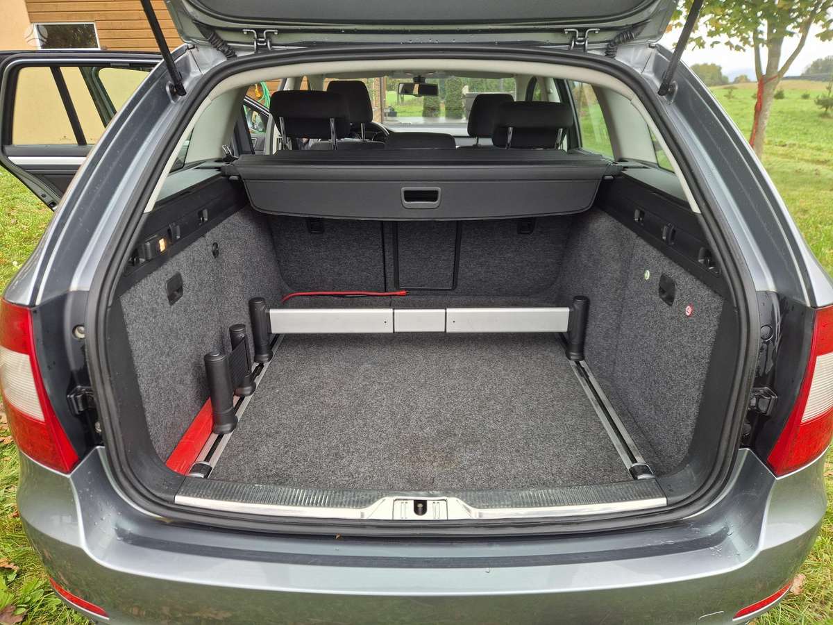 Skoda Superb, 2.0 l., Универсал