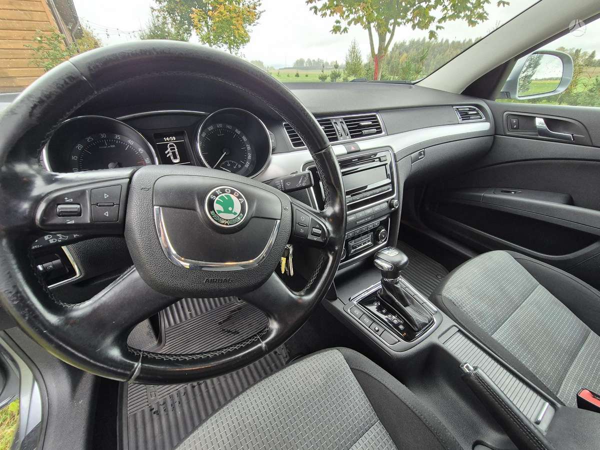 Skoda Superb, 2.0 l., Универсал