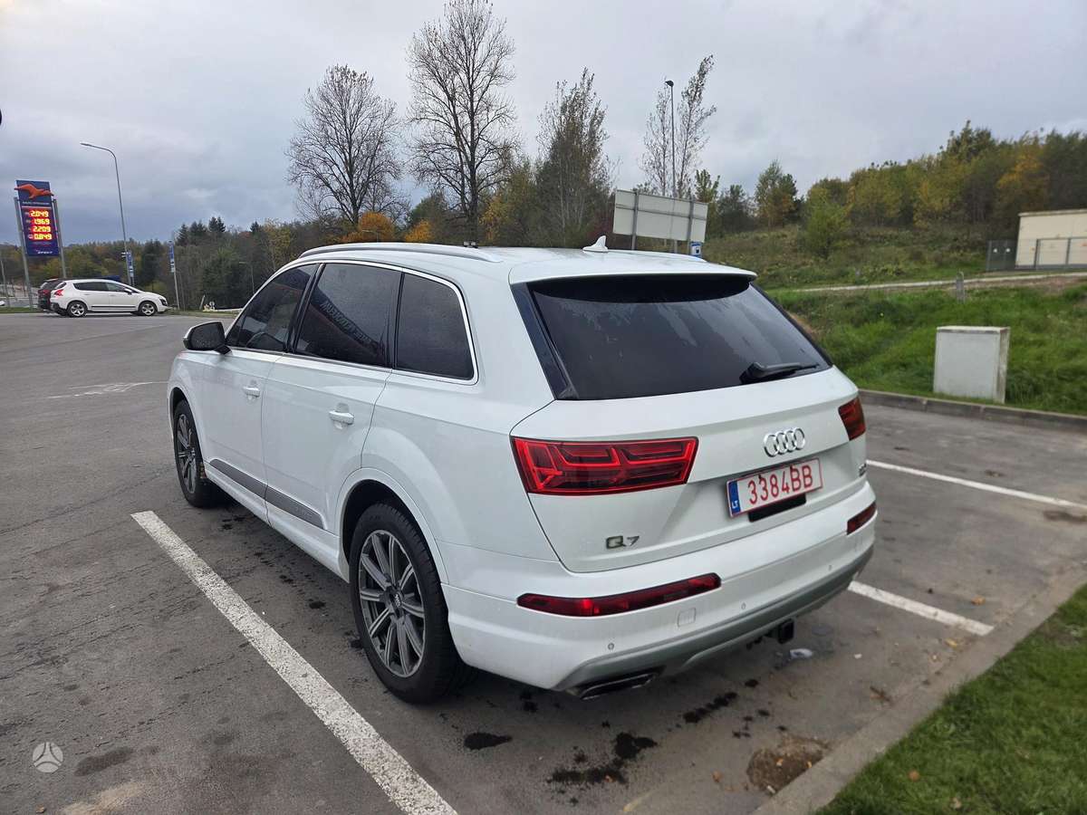 Audi Q7, 3.0 l., Внедорожник / Кроссовер