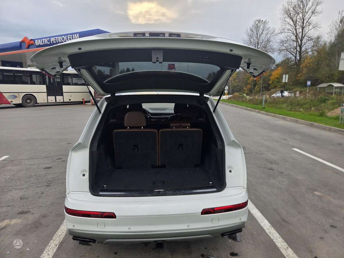 Audi Q7, 3.0 l., Внедорожник / Кроссовер