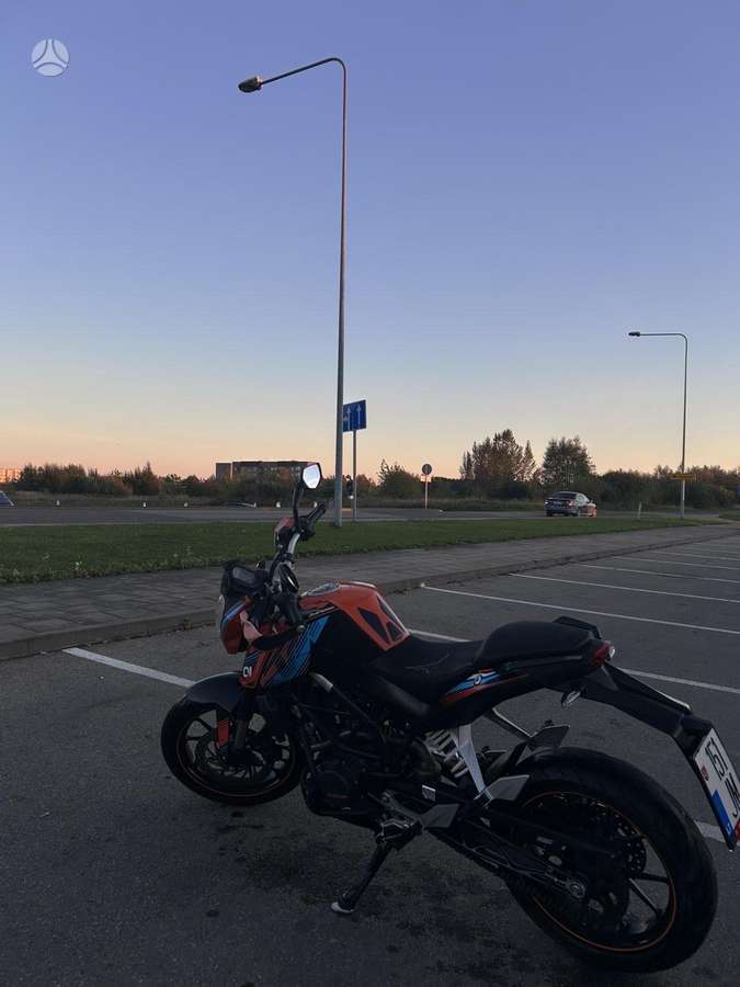 KTM Duke 125cc, street / classic