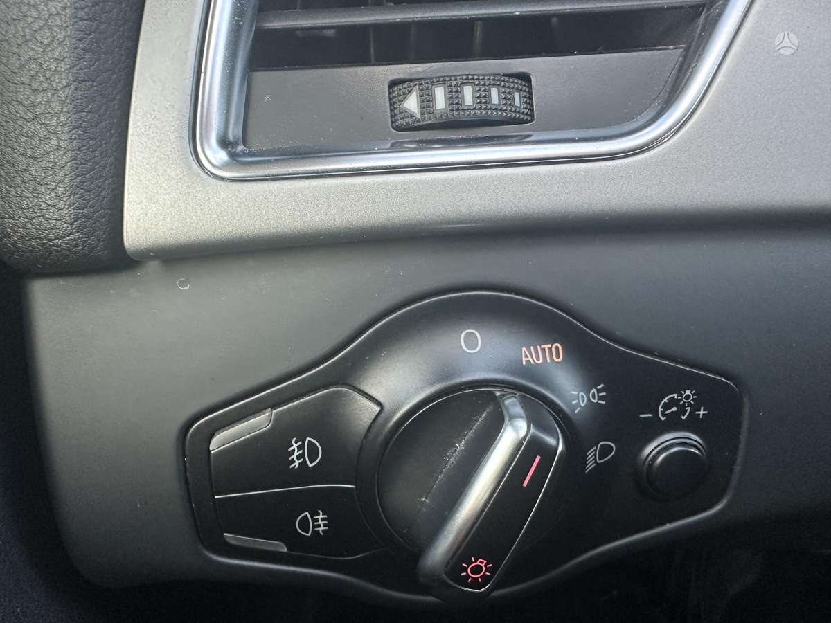 Audi A4, 2.0 l., Универсал