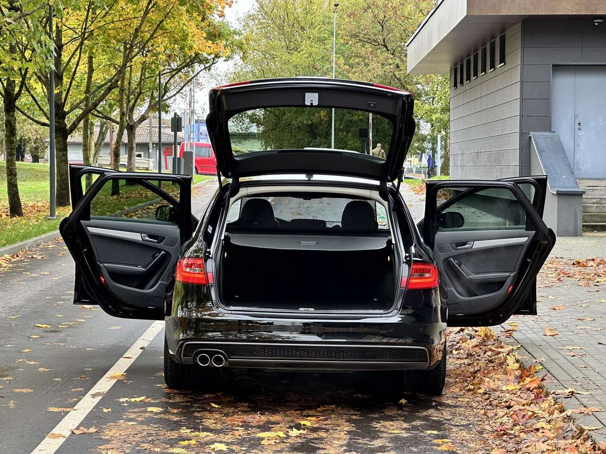 Audi A4, 2.0 l., Универсал