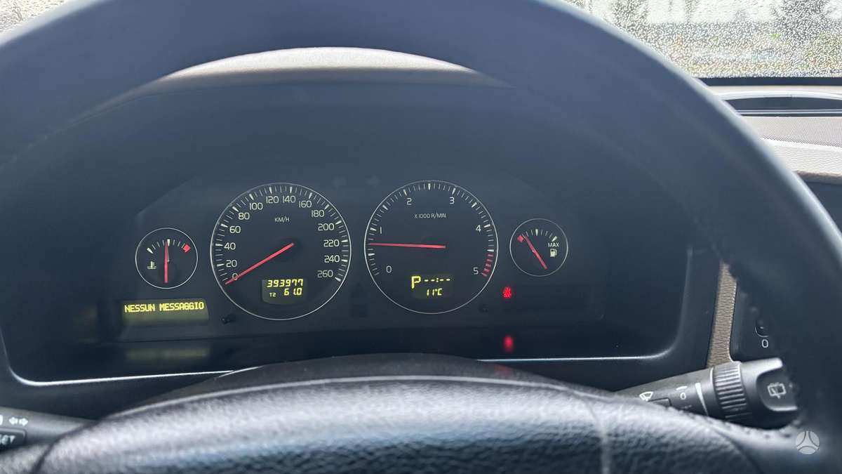 Volvo XC70, 2.4 l., wagon