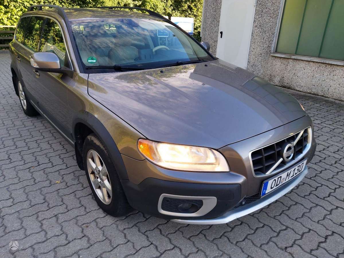 Volvo XC70, 2.4 l., Универсал