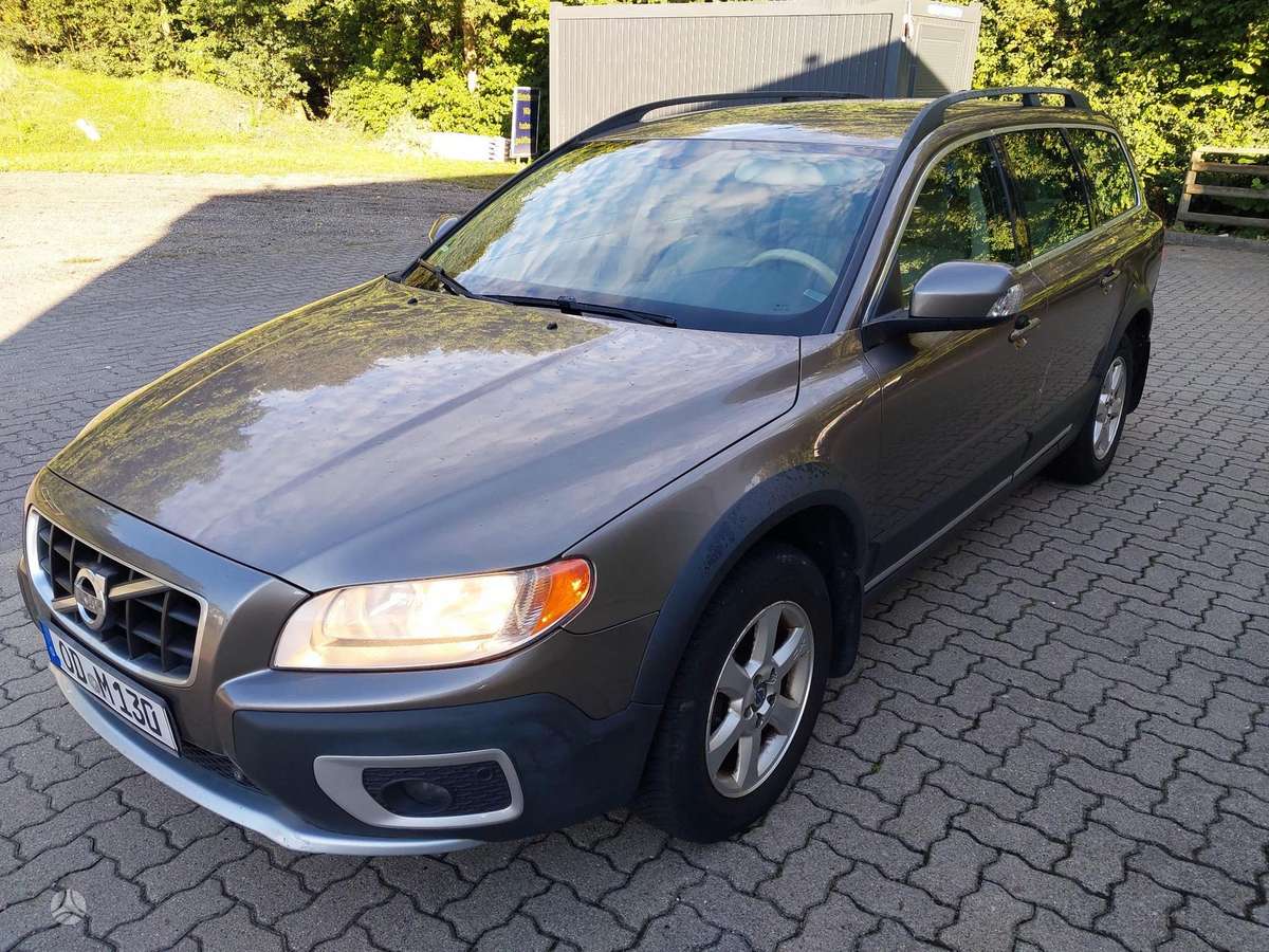 Volvo XC70, 2.4 l., Универсал