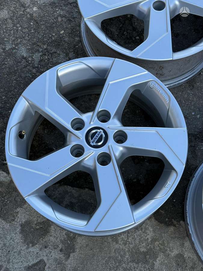 Nissan, light alloy, R16