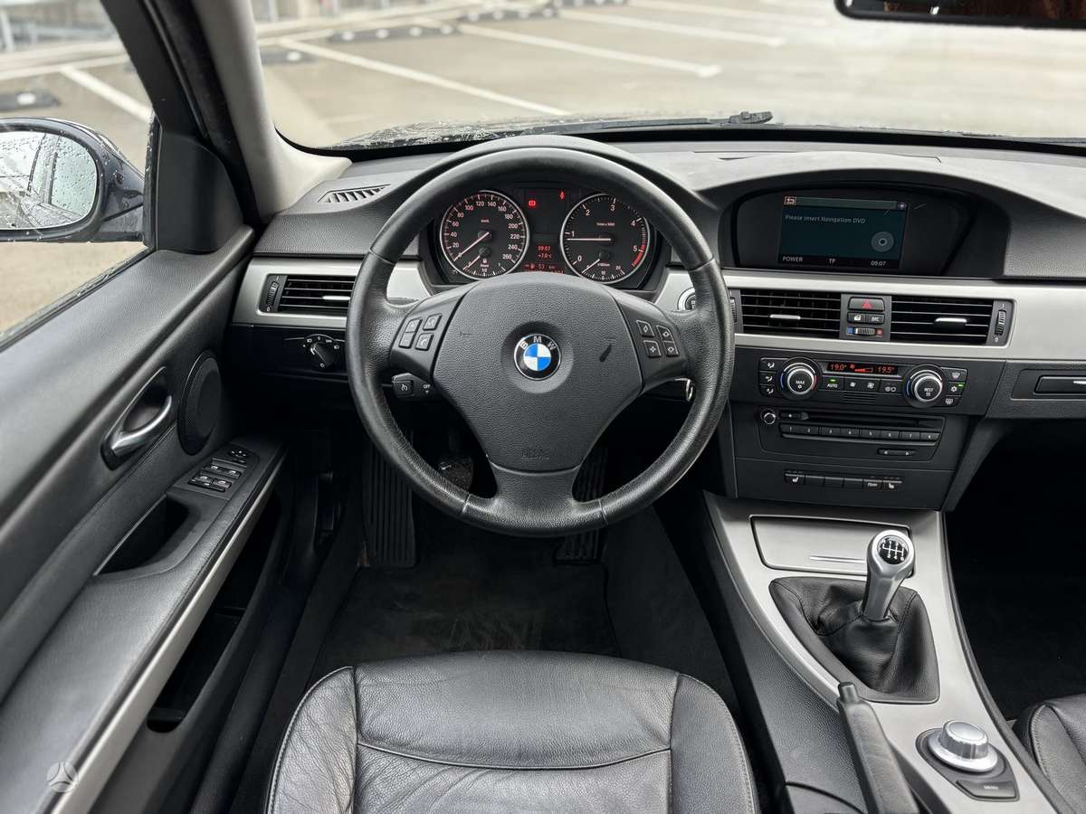BMW 320, 2.0 l., wagon