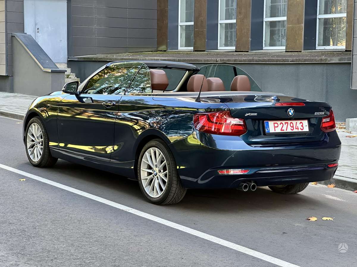 BMW 228, 2.0 l., Кабриолет