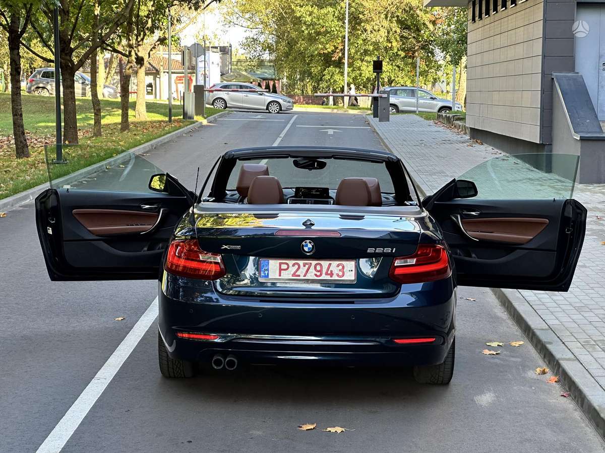 BMW 228, 2.0 l., Кабриолет