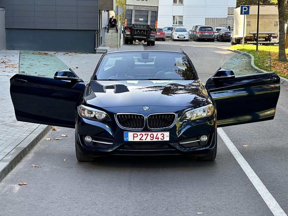 BMW 228, 2.0 l., Кабриолет