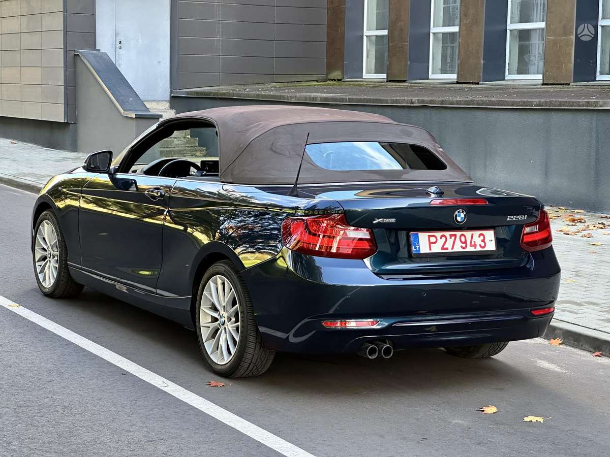 BMW 228, 2.0 l., convertible