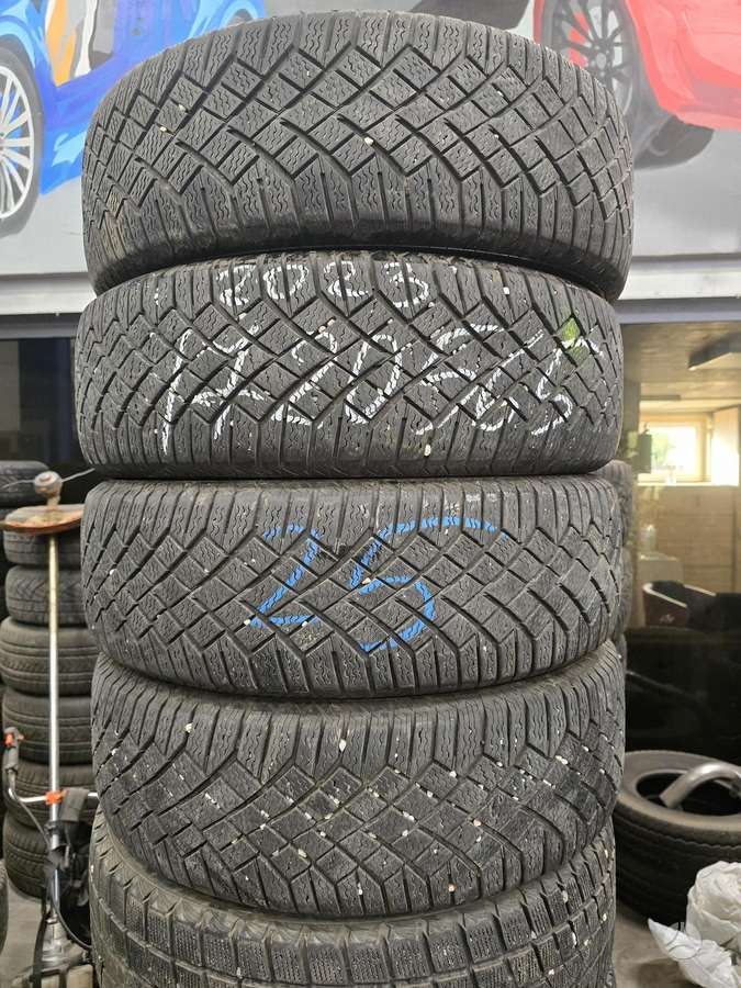 Continental, universalios 205/65 R17