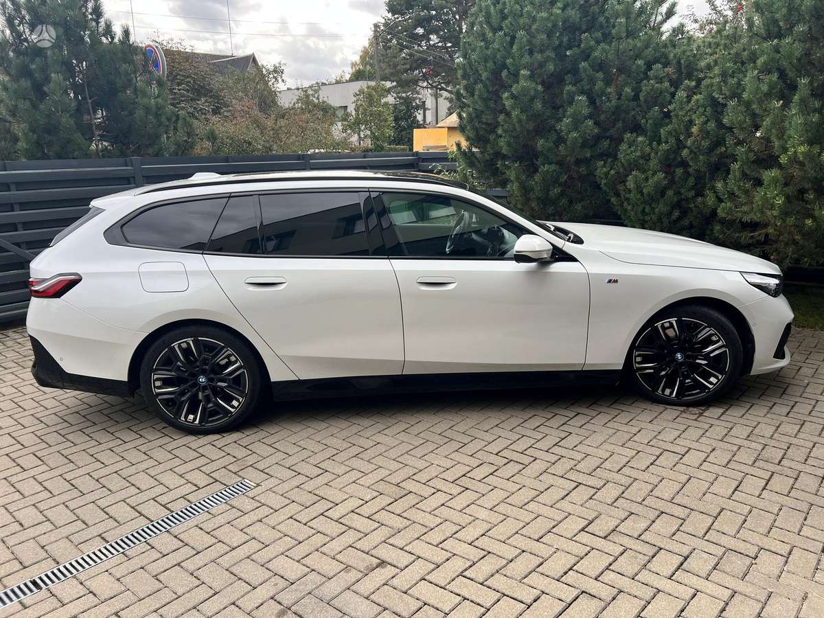BMW 520, 2.0 l., Универсал