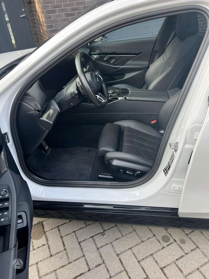 BMW 520, 2.0 l., Универсал