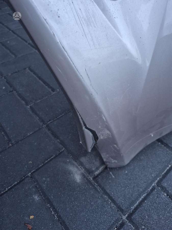 Toyota Camry kėbulo dalys