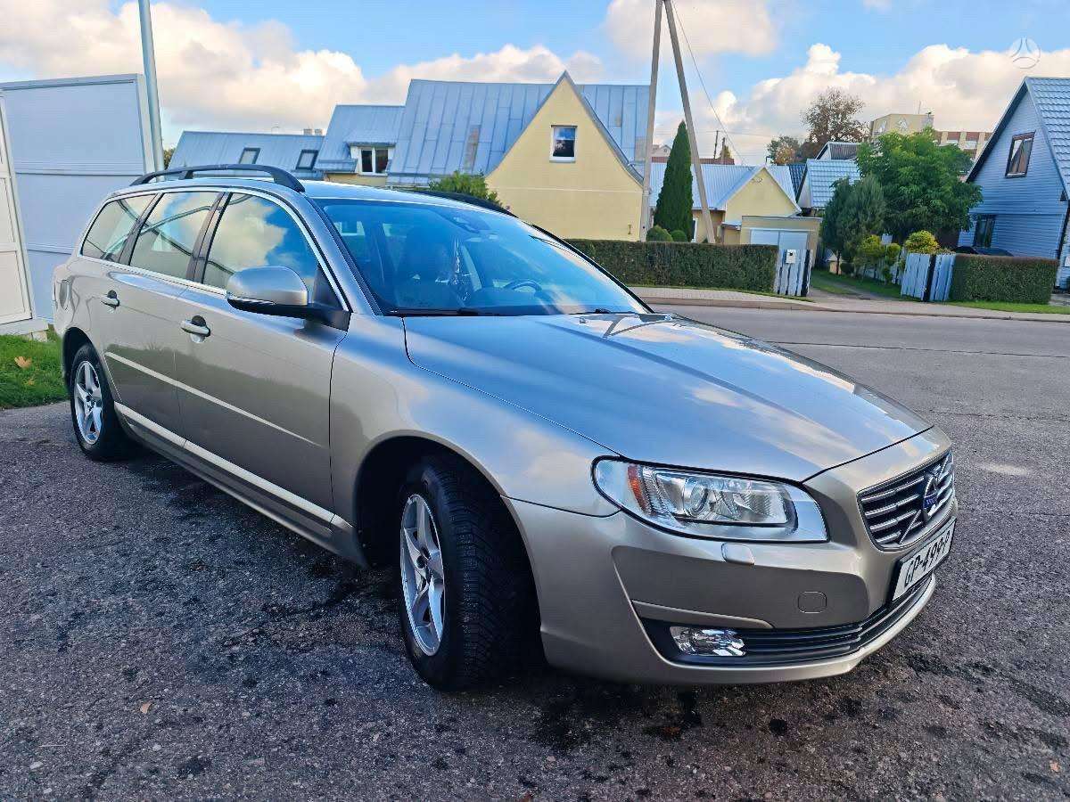 Volvo V70, 2.0 l., Универсал