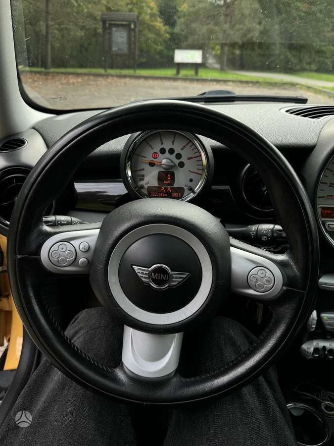 Mini Cooper, 1.6 l., Хэтчбек