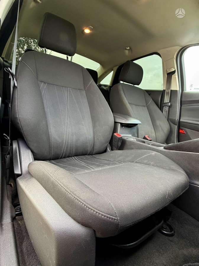 Ford Focus, 2.0 l., Седан