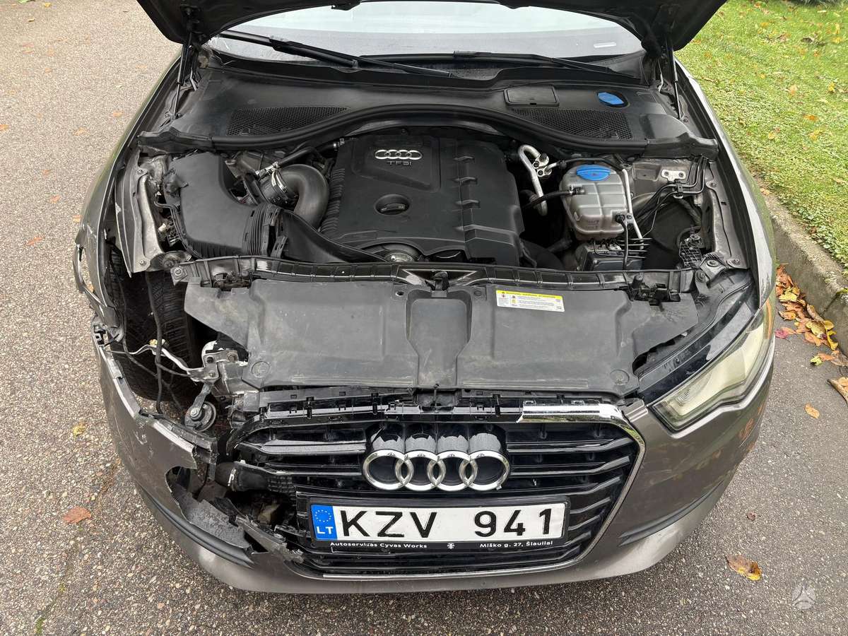 Audi A6, 2.0 l., Седан