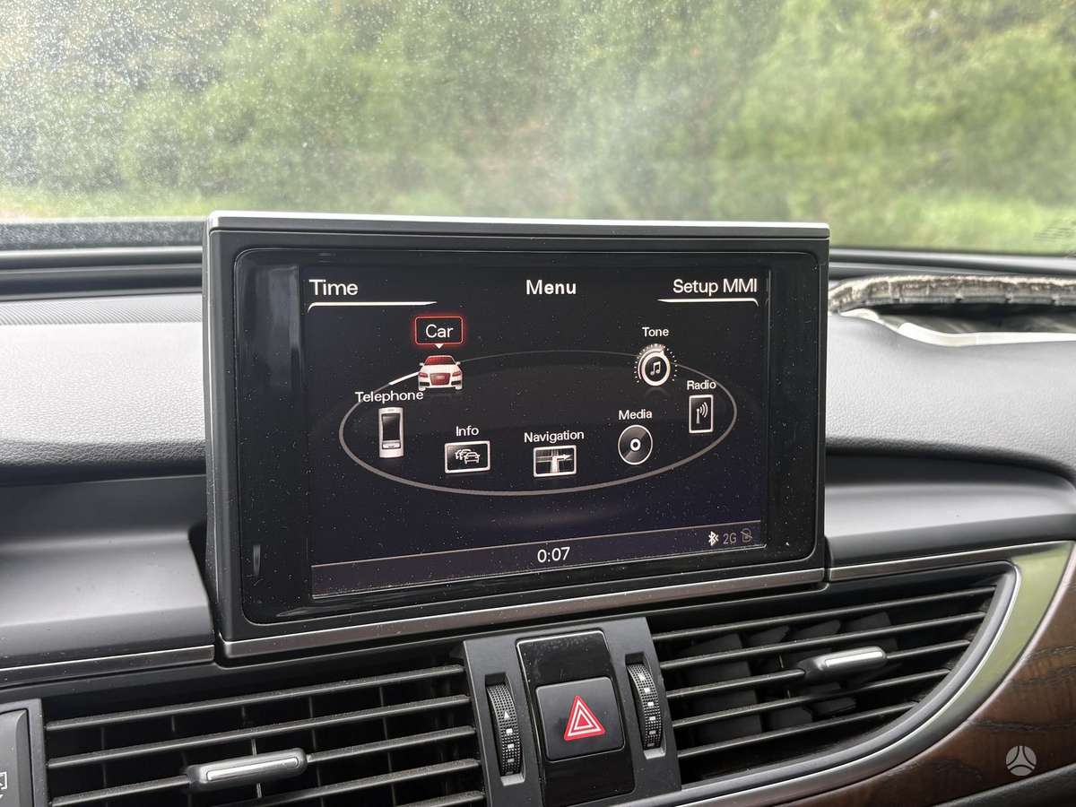 Audi A6, 2.0 l., Седан