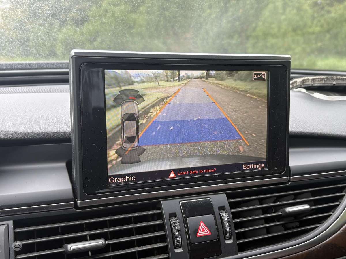 Audi A6, 2.0 l., Седан