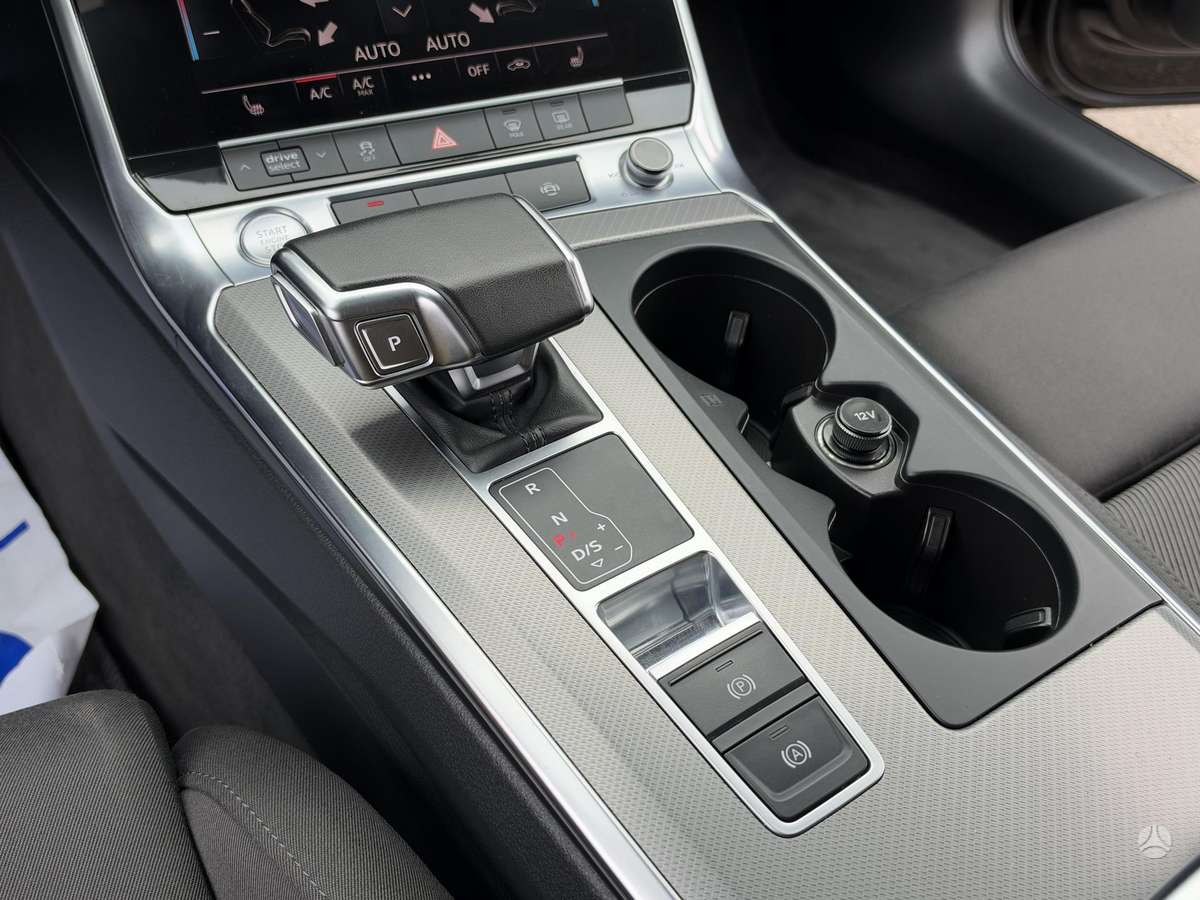 Audi A6, 2.0 l., Универсал
