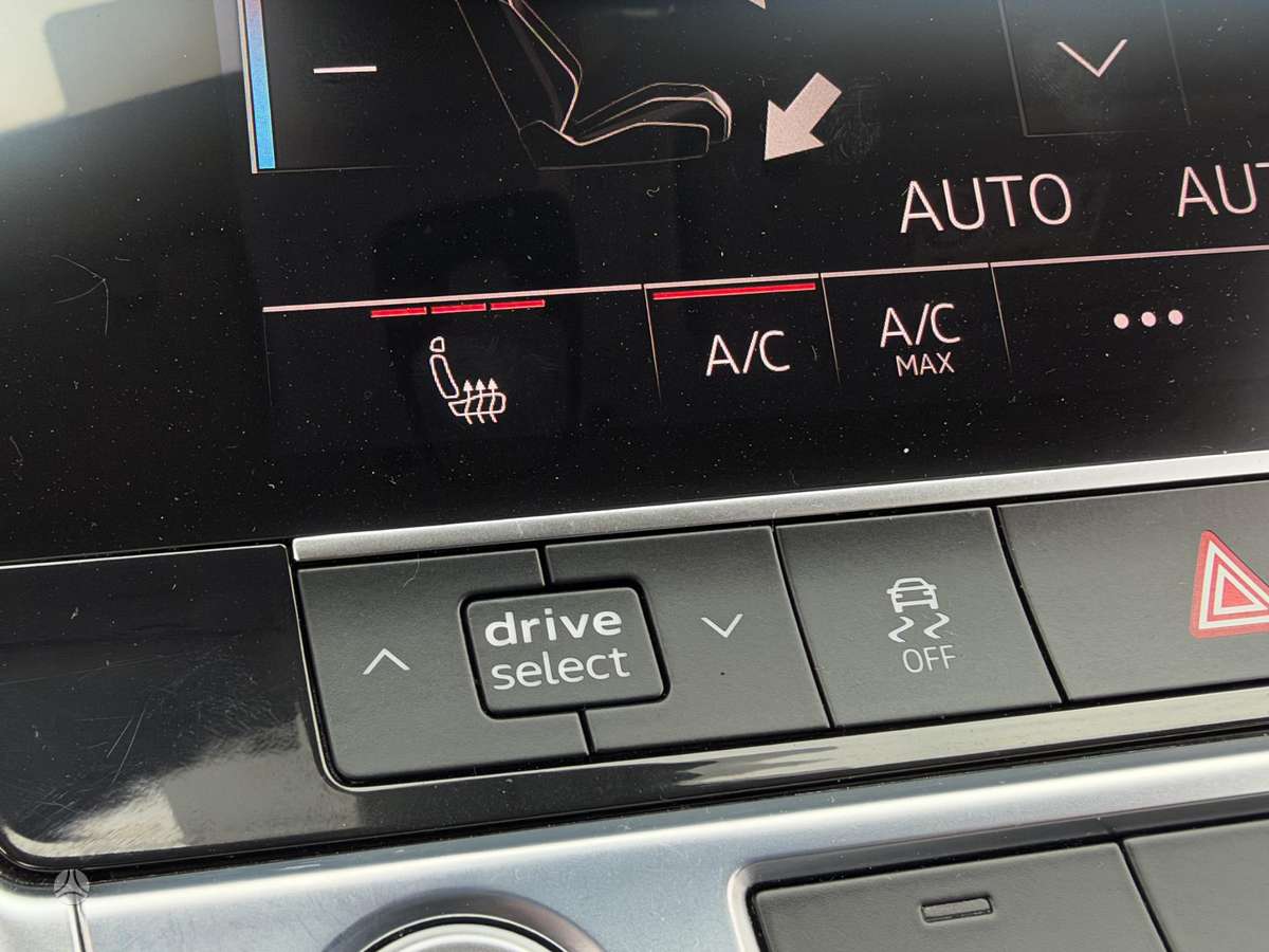 Audi A6, 2.0 l., Универсал