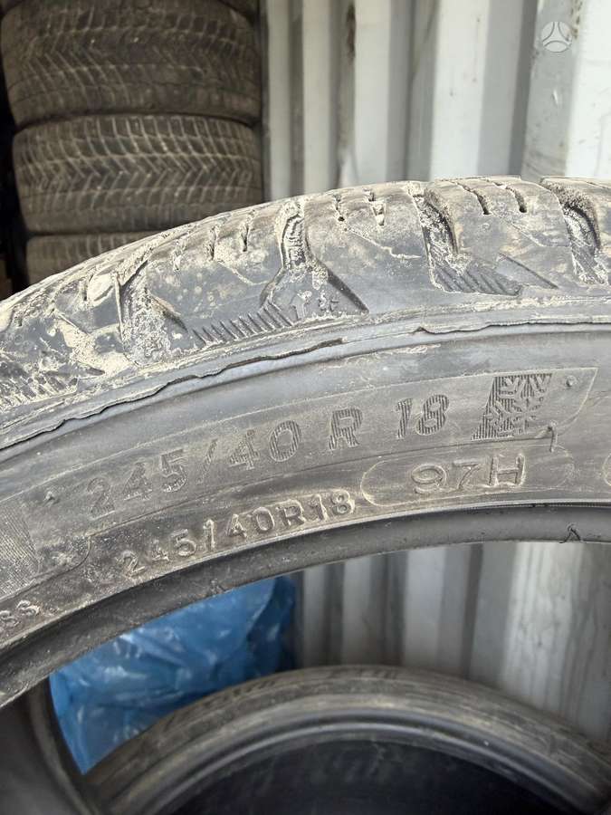 Michelin, žieminės 245/40 R18