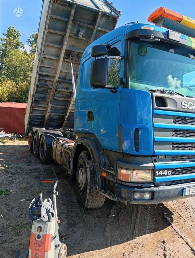 Scania 164, savivarčiai