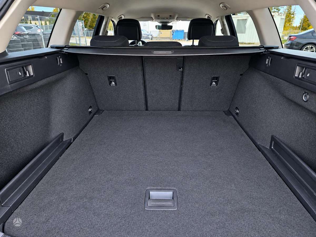 Volkswagen Passat, 2.0 l., Универсал
