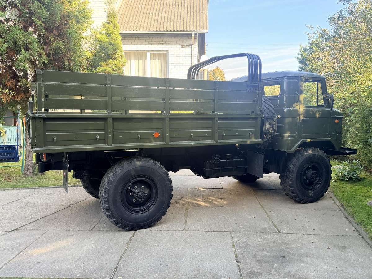 GAZ 66, dropside trucks