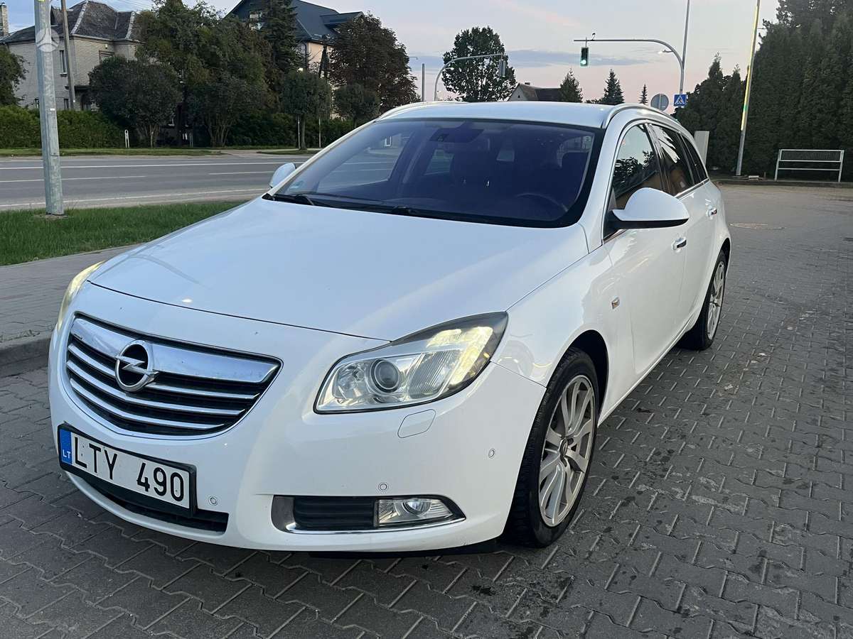 Opel Insignia, 2.0 l., wagon