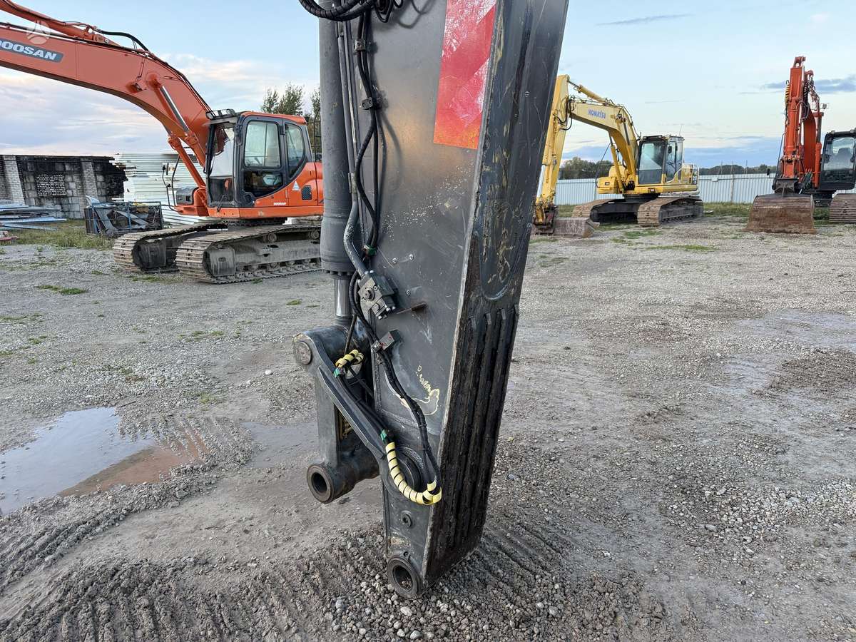 Volvo EC 290 BLC, ekskavatori