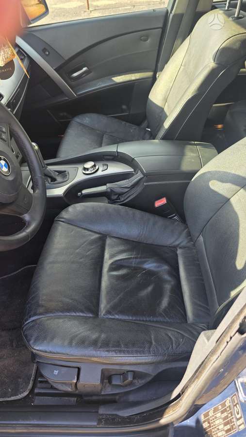 BMW 525, 2.5 l., Седан