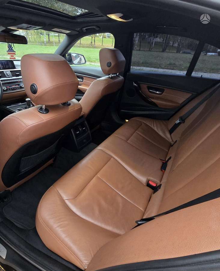 BMW 320, 2.0 l., sedanas