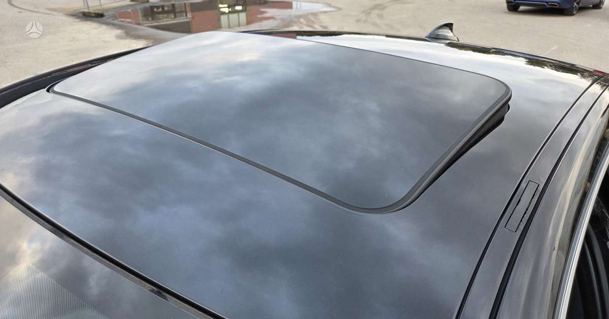 BMW 320, 2.0 l., Седан