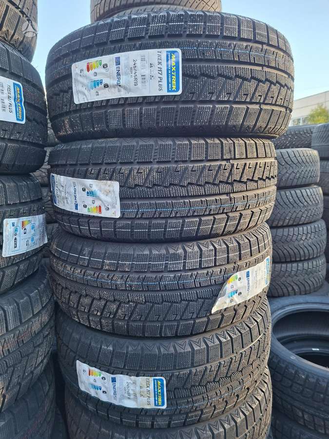 Maxtrek R19 275/40, winter 245/45 R19