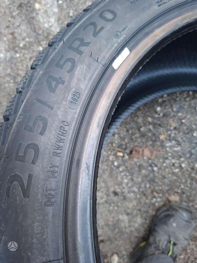 Austone, зимние 255/45 R20