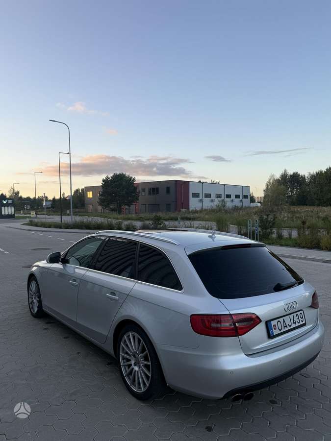 Audi A4, 2.0 l., Универсал