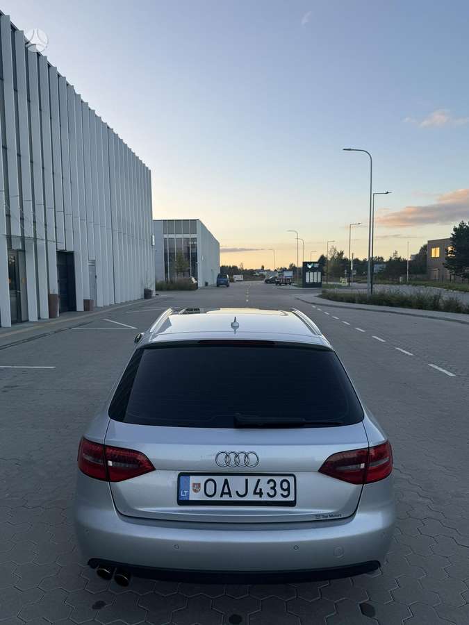 Audi A4, 2.0 l., Универсал