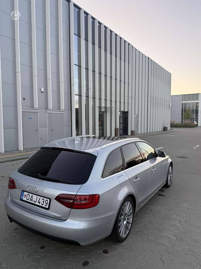Audi A4, 2.0 l., Универсал