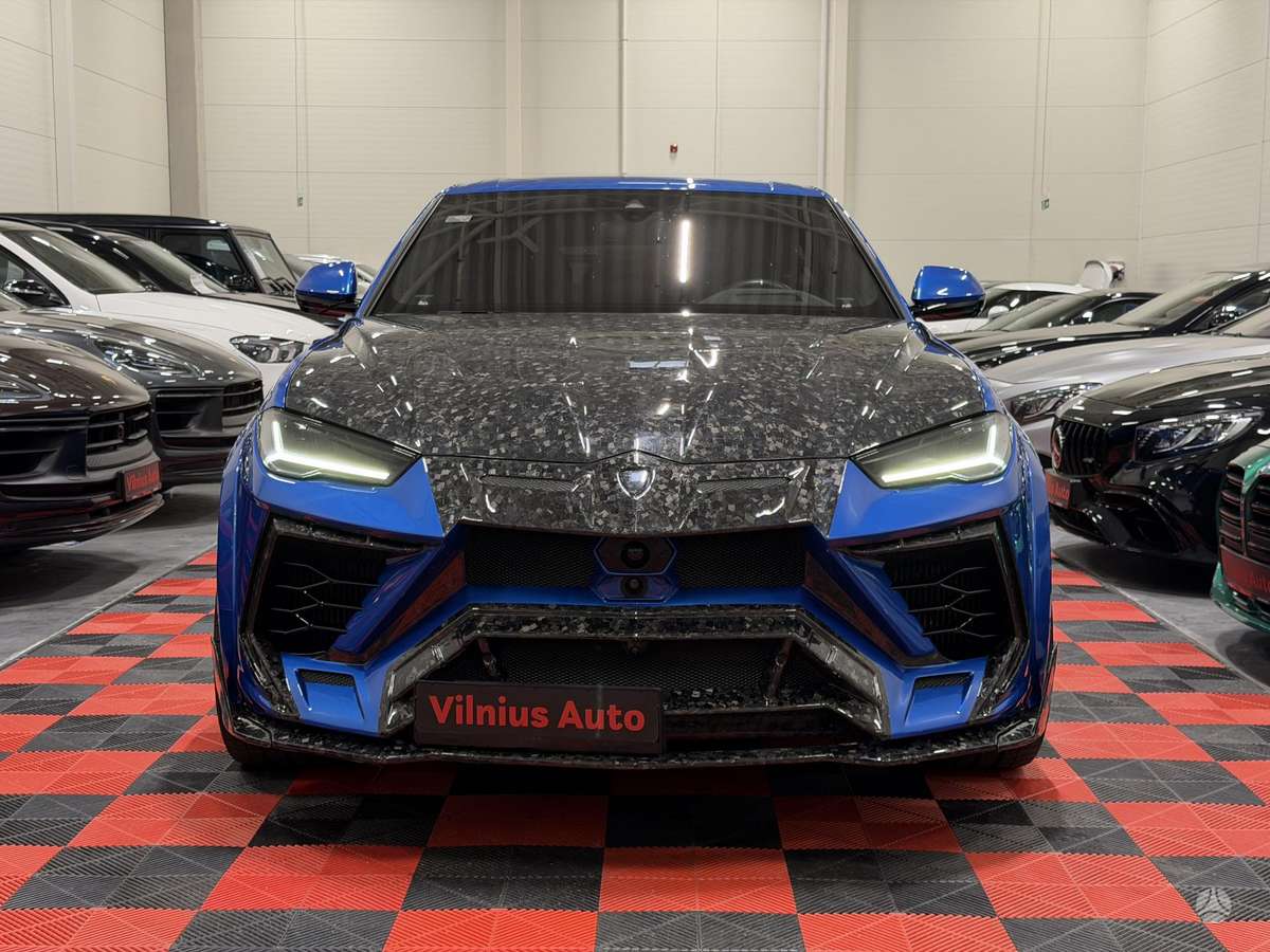 Lamborghini Urus, 4.0 l., off-road / crossover