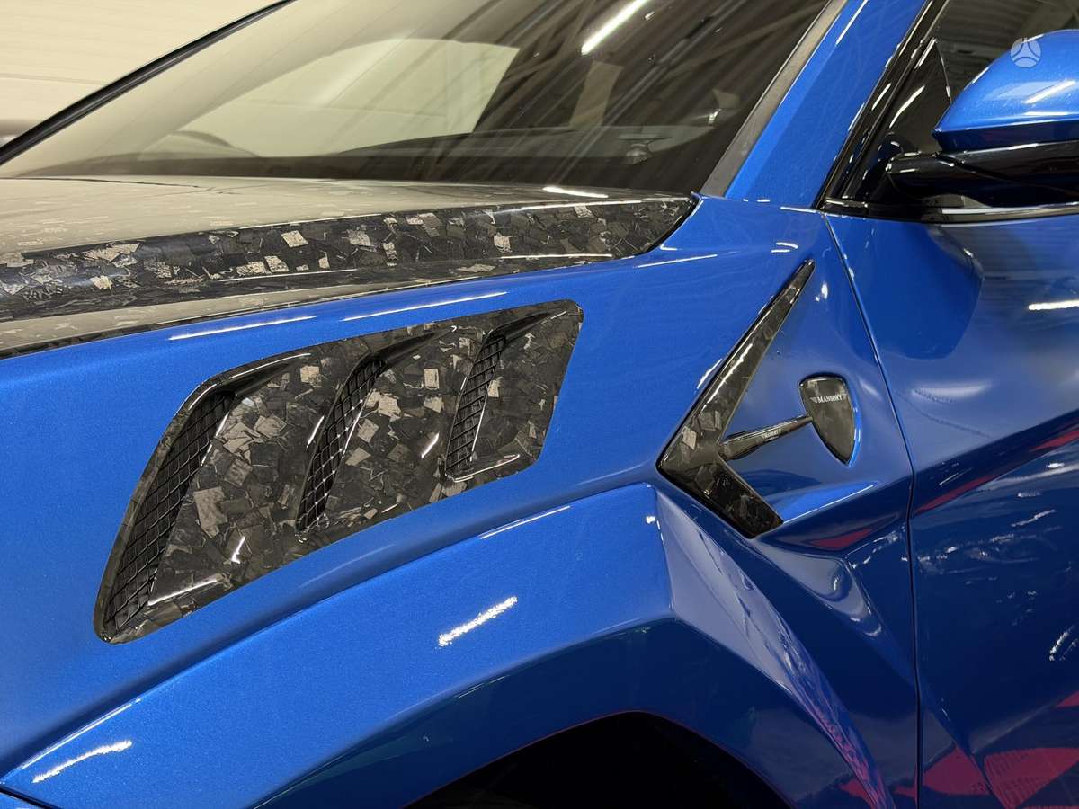 Lamborghini Urus, 4.0 l., off-road / crossover