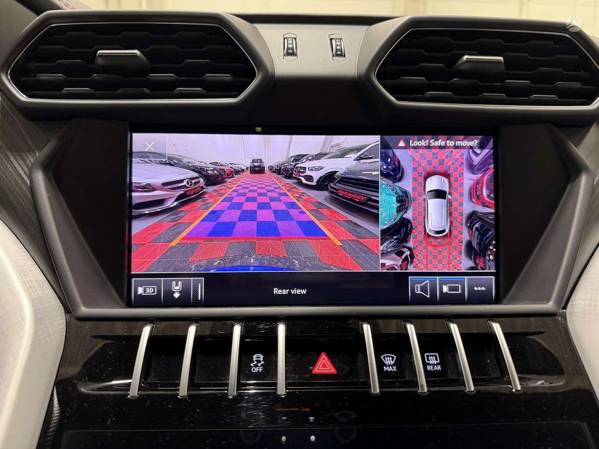Lamborghini Urus, 4.0 l., off-road / crossover
