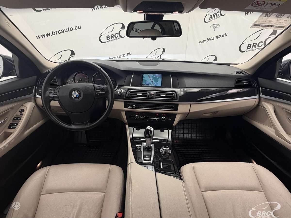 BMW 518, 2.0 l., Седан