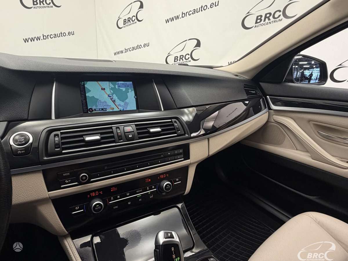 BMW 518, 2.0 l., Седан