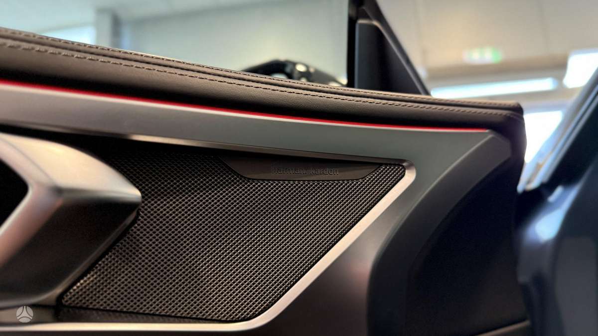 BMW M850, 4.4 l., coupe